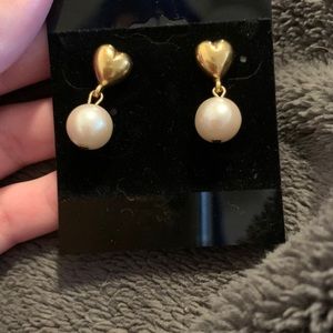 Vintage pearl drop earrings